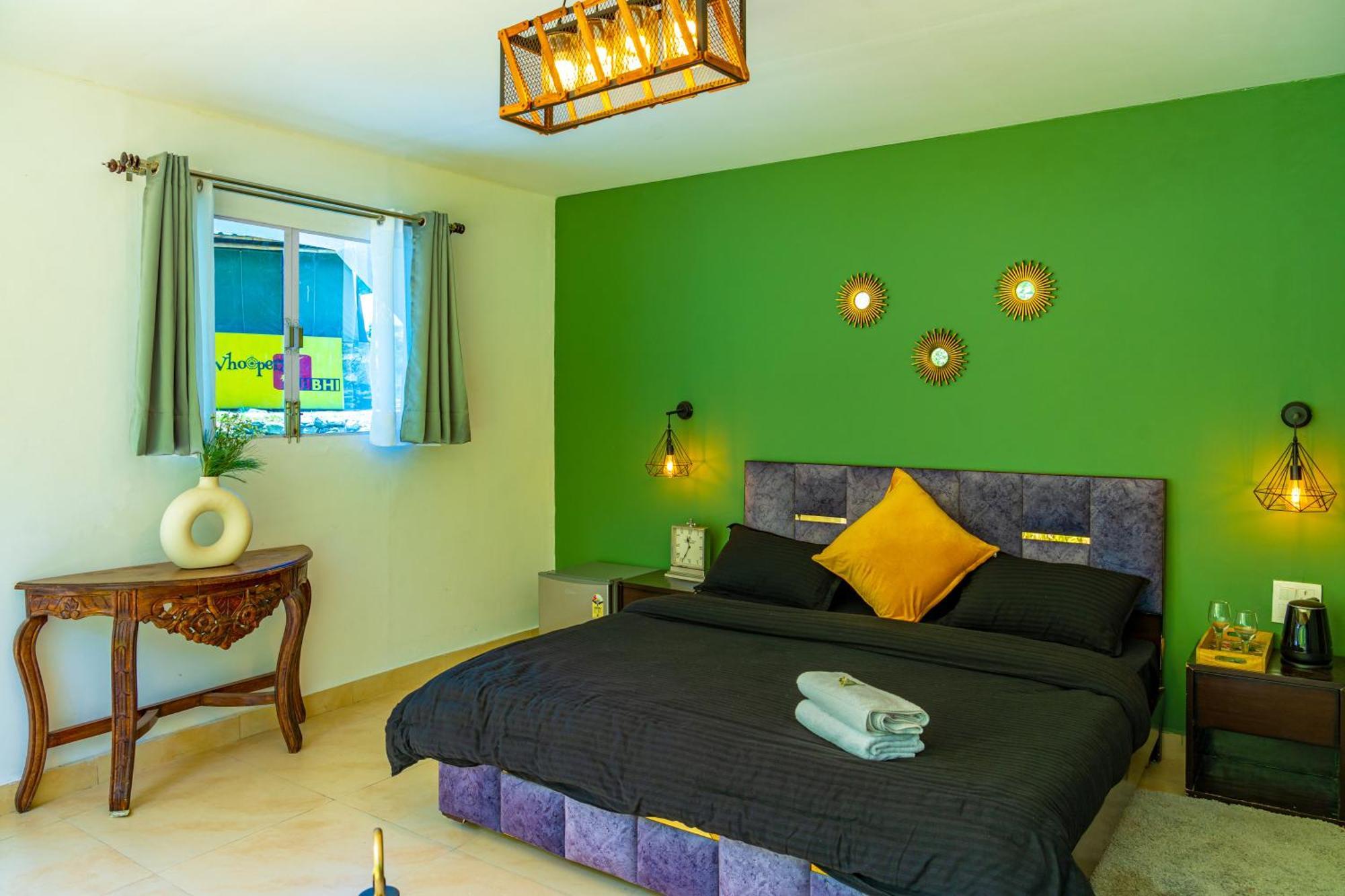 Whoopers Boutique Resort Jibhi Bagian luar foto