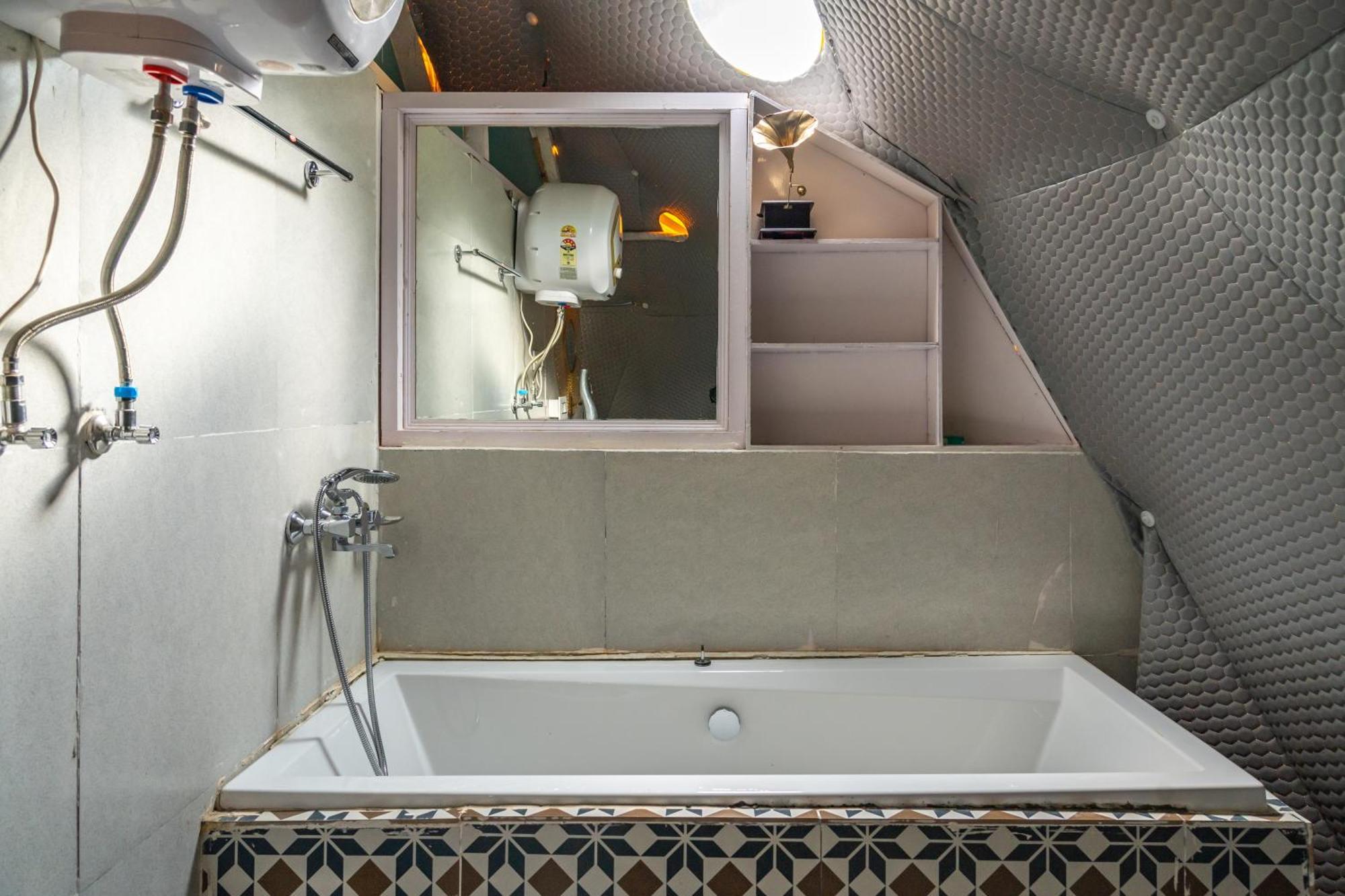 Whoopers Boutique Resort Jibhi Bagian luar foto