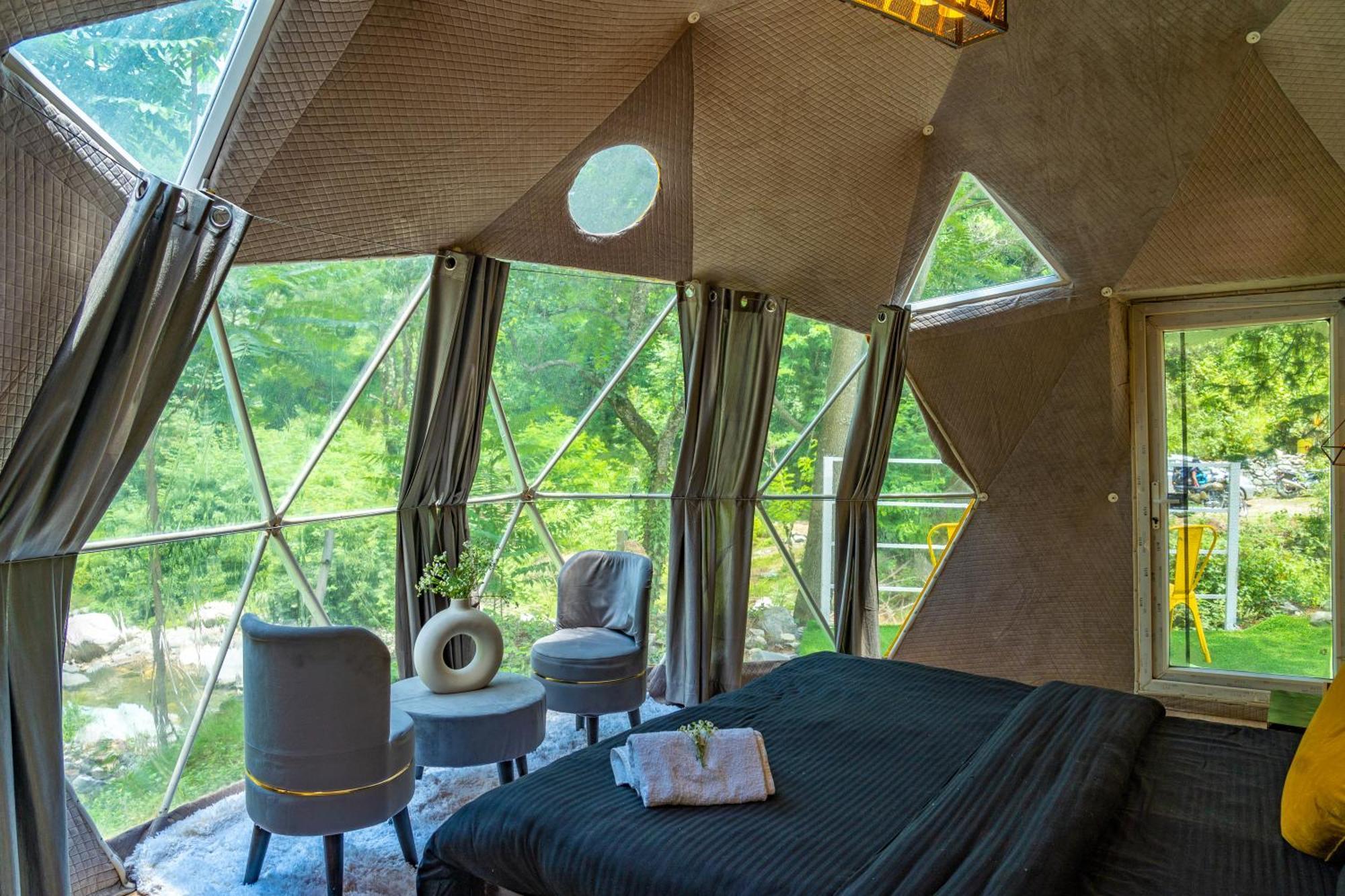 Whoopers Boutique Resort Jibhi Bagian luar foto